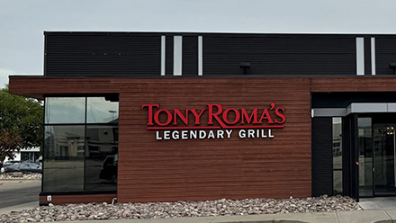 Tony Roma’s future will be embedded with AI, robotics